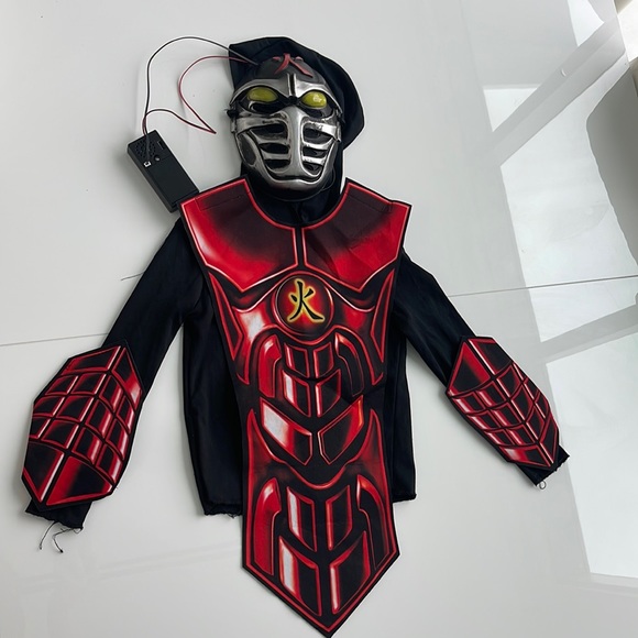 Xtreme Fire Ninja Costume 🥷 - Picture 1 of 6